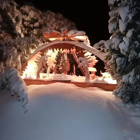 & Erbgericht Hoehenlage 850m Marienberg