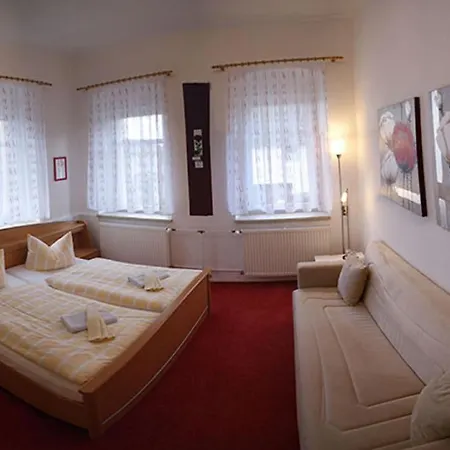 Guest house & Erbgericht Hoehenlage 850m *