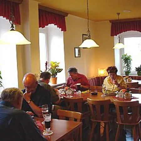 Guest house & Erbgericht Hoehenlage 850m *