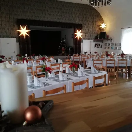 & Erbgericht Hoehenlage 850m Guest house Marienberg